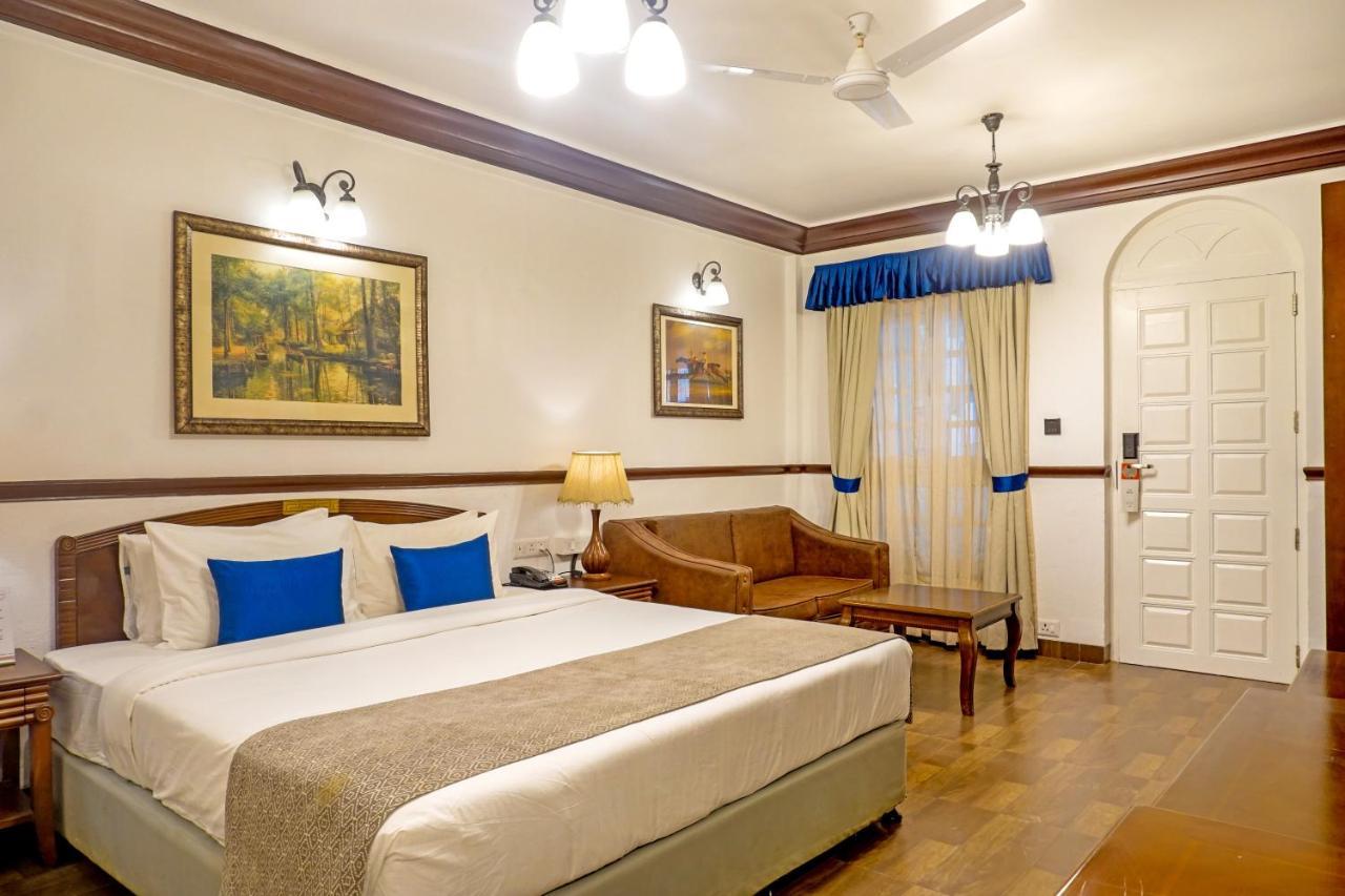 Citrus Chambers Mahabaleshwar Hotel Bagian luar foto