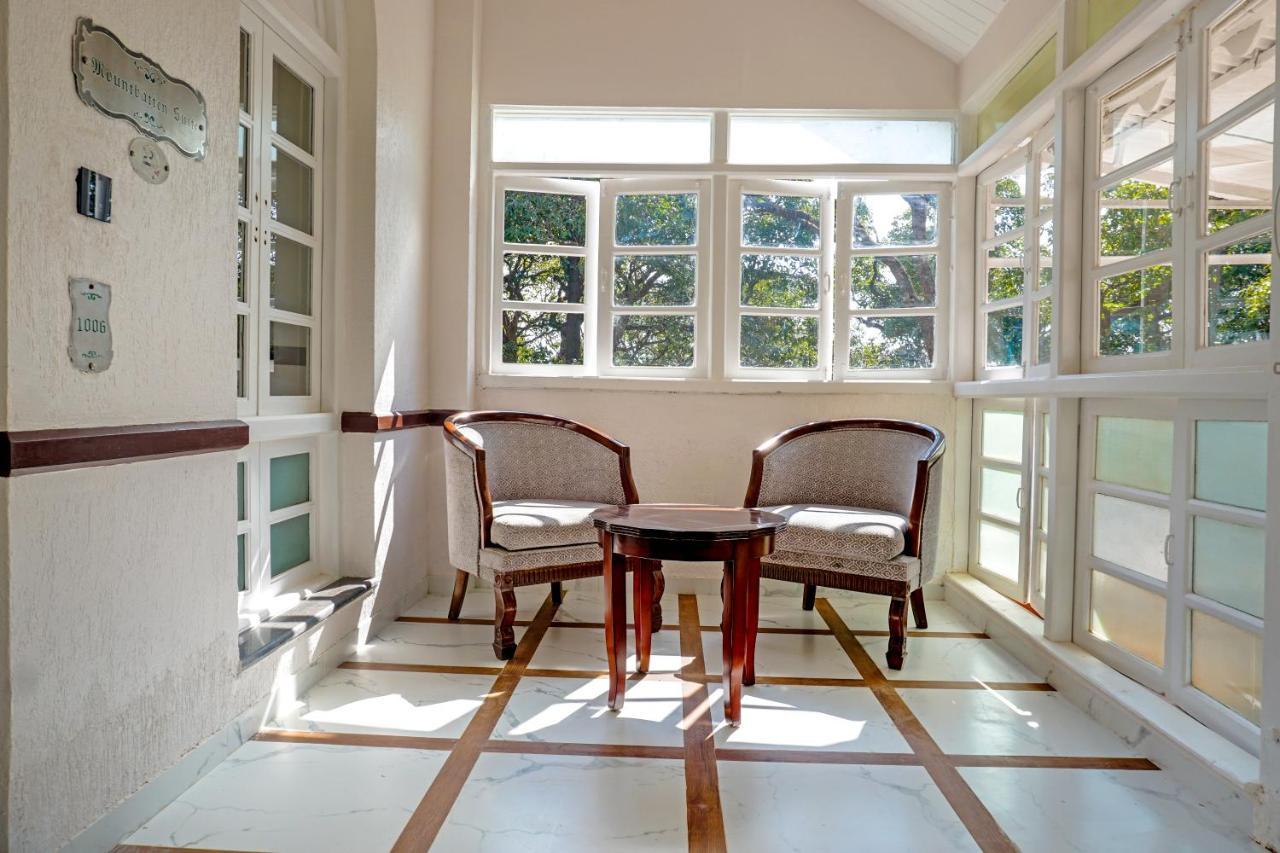 Citrus Chambers Mahabaleshwar Hotel Bagian luar foto