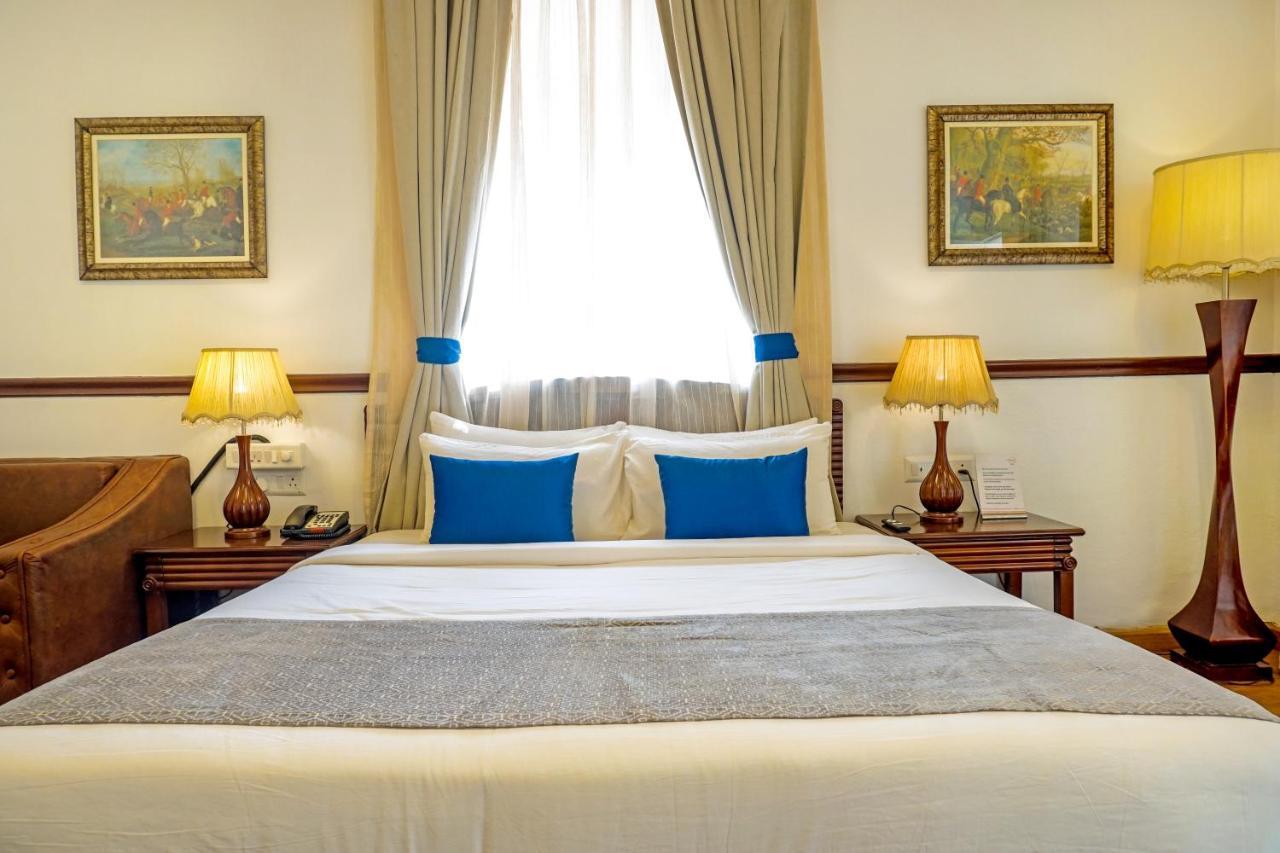 Citrus Chambers Mahabaleshwar Hotel Bagian luar foto