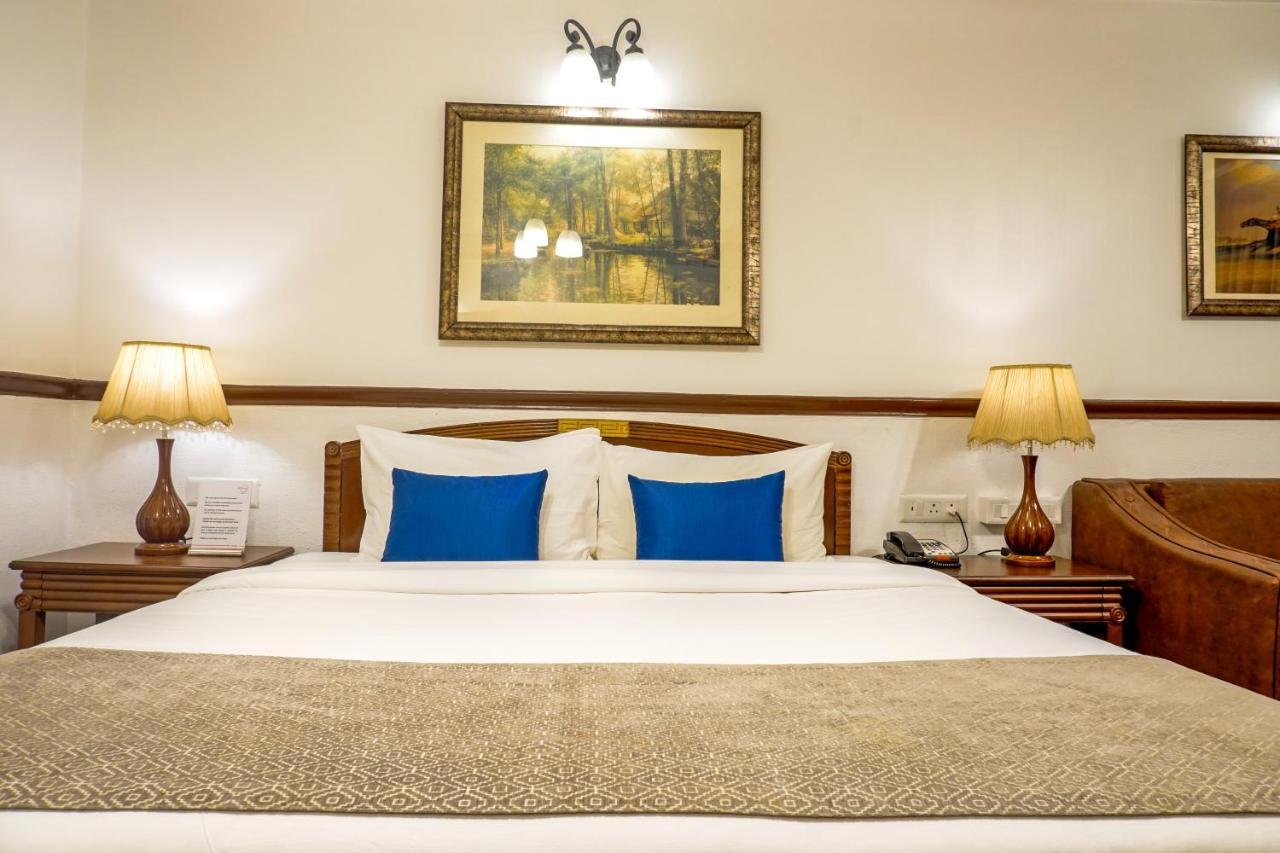 Citrus Chambers Mahabaleshwar Hotel Bagian luar foto