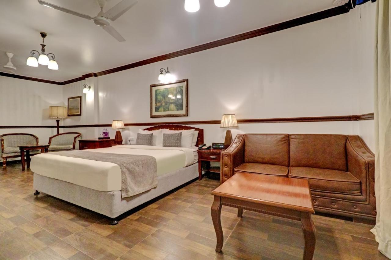 Citrus Chambers Mahabaleshwar Hotel Bagian luar foto