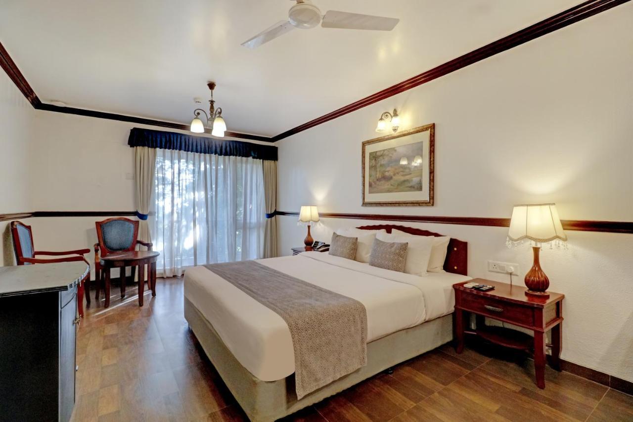 Citrus Chambers Mahabaleshwar Hotel Bagian luar foto