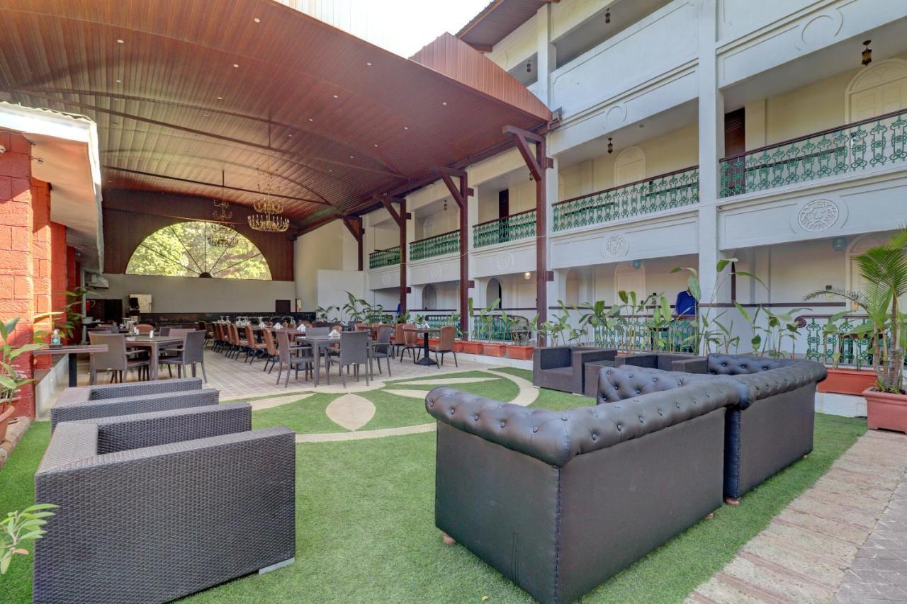Citrus Chambers Mahabaleshwar Hotel Bagian luar foto